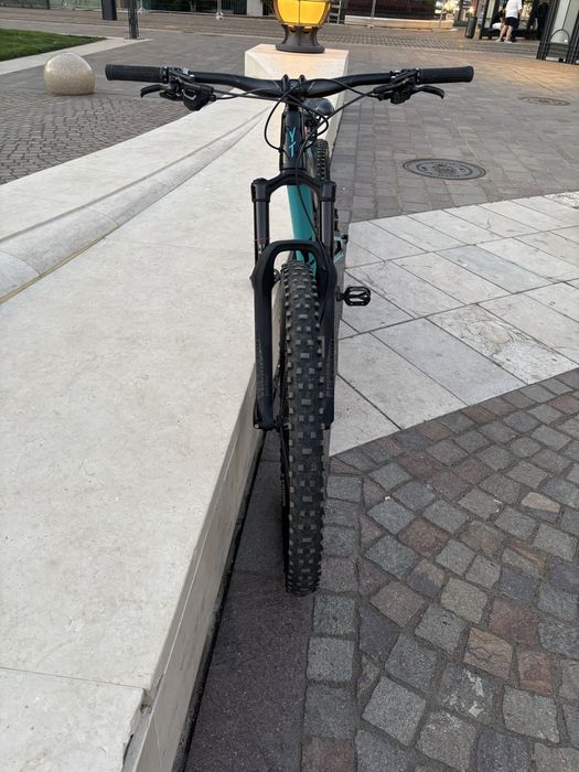 Vand full suspension YT Capra mtb enduro