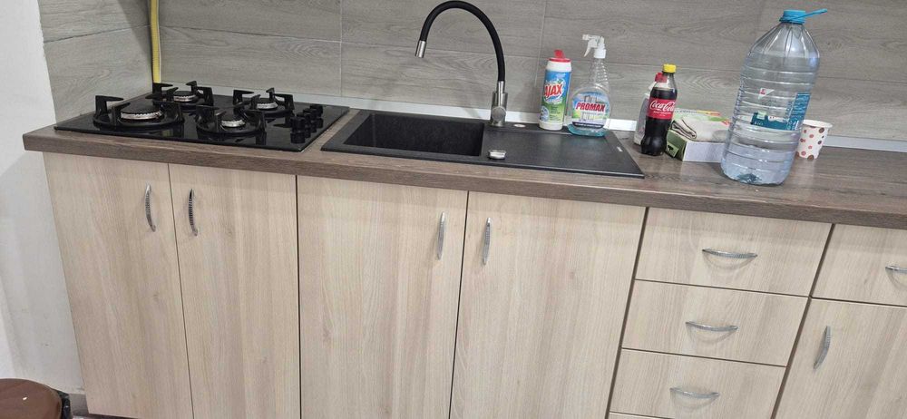 Vand mobila bucatarie 3.40m