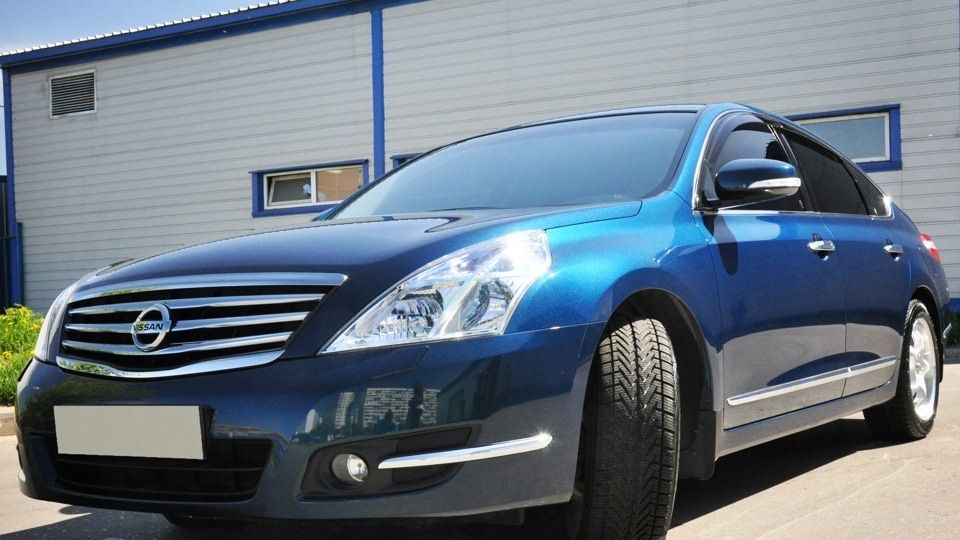 Nissan teana J32
