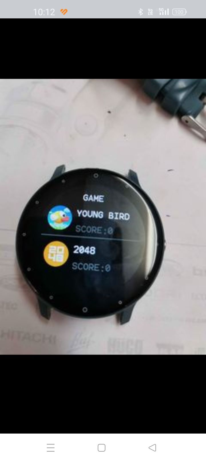 Smartwatch cu touch-screen