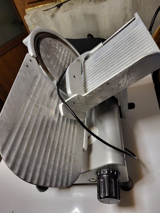 Feliator profesional electric