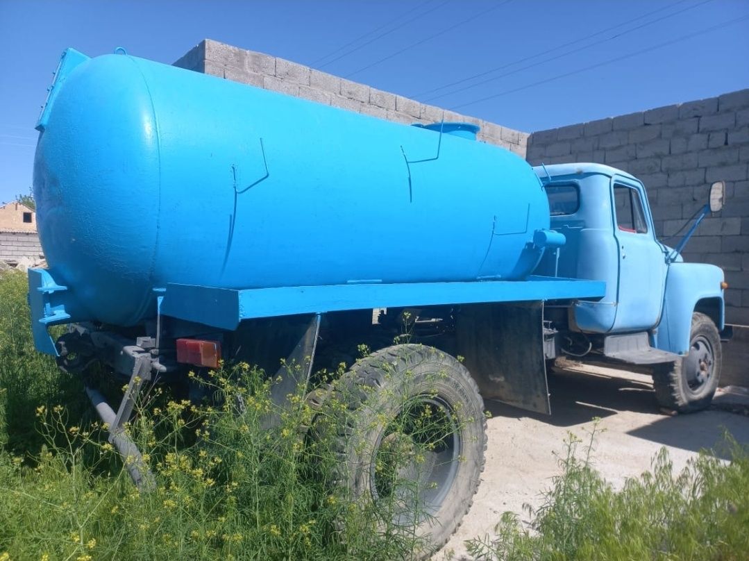 Водовоз Газ 53 1991 года. машина находится в городе Туркестан