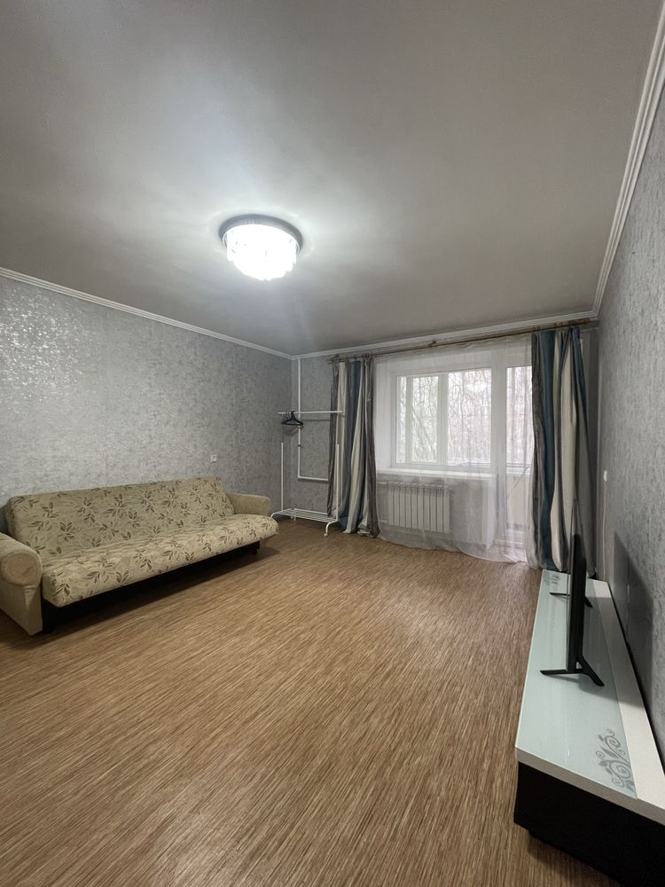 Сдается 1 ком. квартира, р-н Тополиная роща