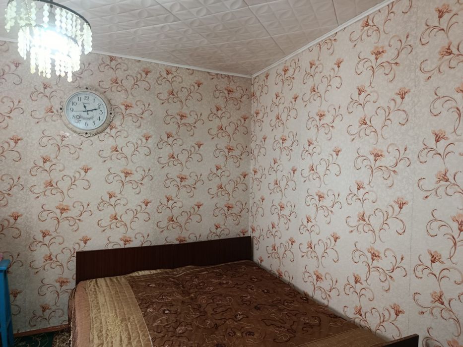 Продается дом, со всеми постройками, возможен торг