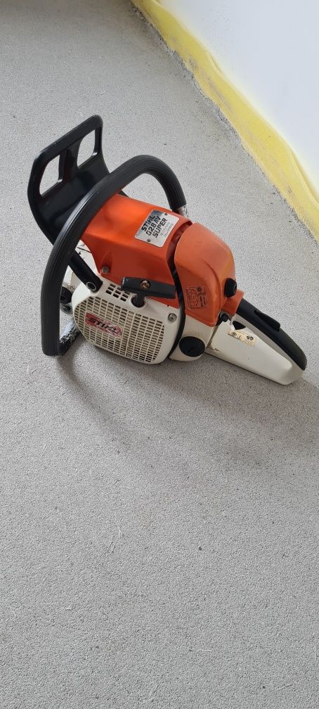 Drujba Stihl 028 AV defectă