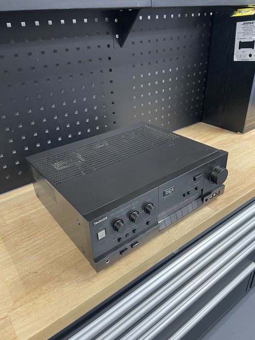 Amplificator technics su-v7x 100W 8ohmi