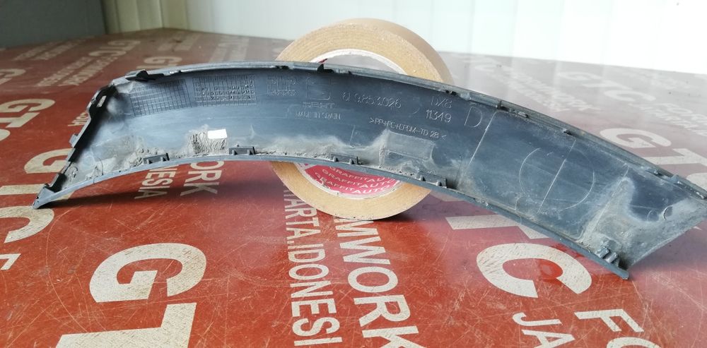 Комплект лайстни за задна броня за дясна и лява страна Seat Arona 2017