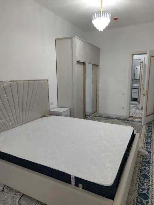 Юнсобод метро ёнида квартира