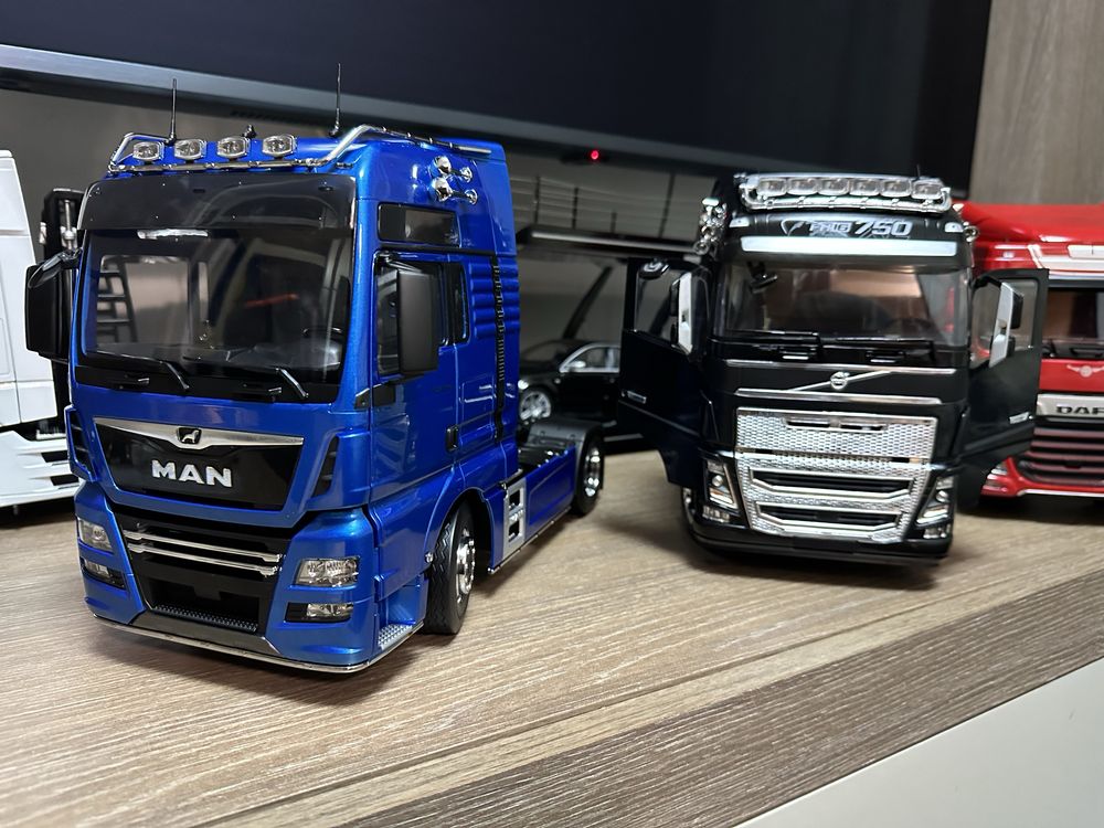 Macheta 1:18 DAF VOLVO MAN