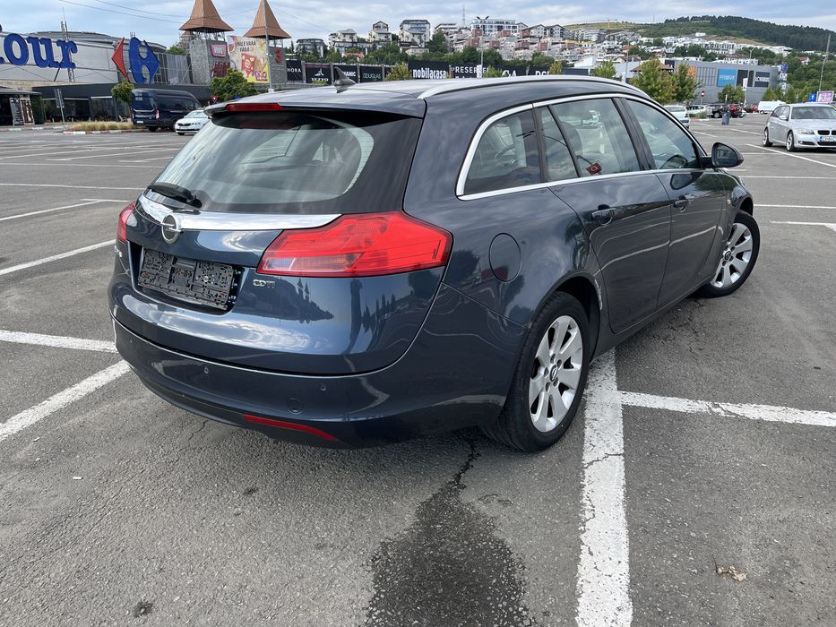 Opel Insignia 2.0 CDTI - 160 CP - 2010 – 2.200 €