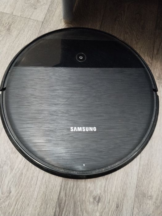 Робот пылесос Samsung