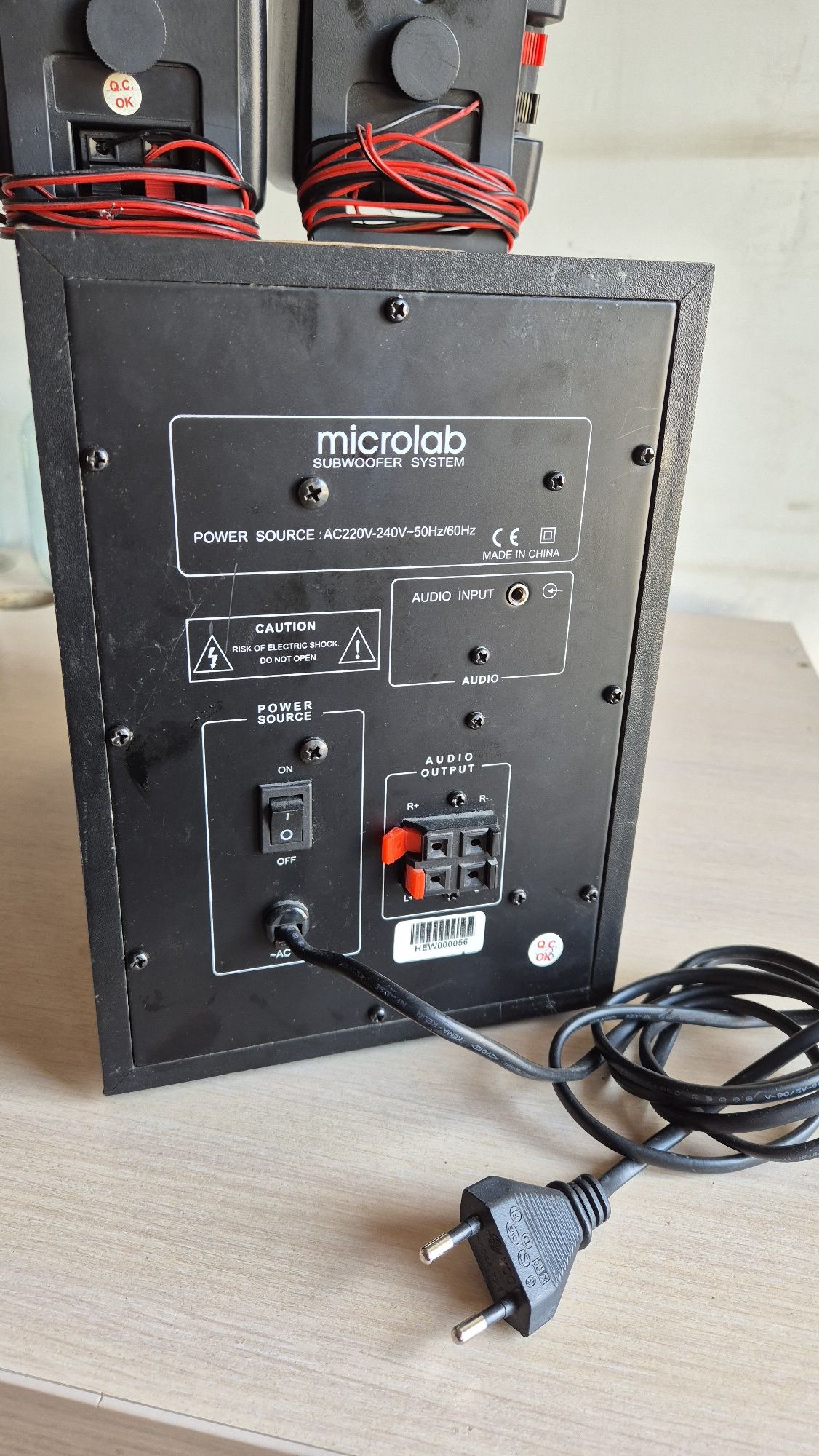 Продам колонку microlab в хорошем состоянии за 8тыс.