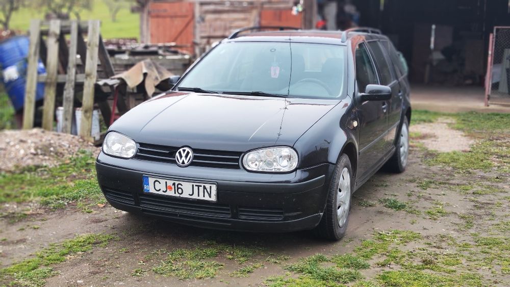 Vând vw golf 1,9 Tdi