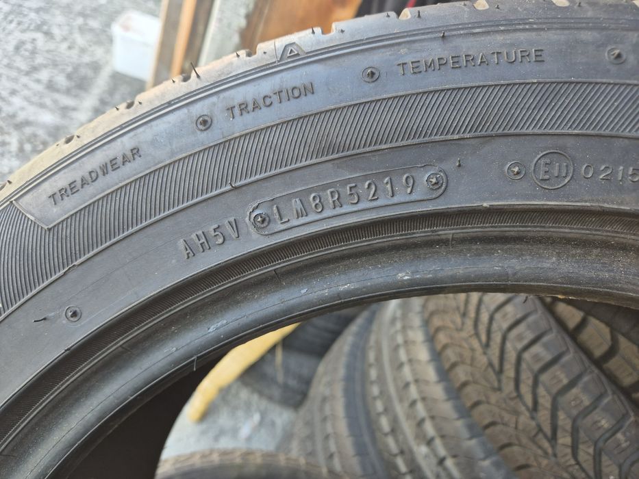 De vanzare anvelope 235 50 18 Falken profil 6 mm