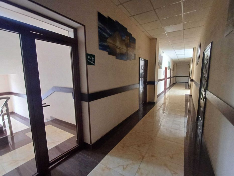 Продаю здание
Феруза массив
1,500 м2
2 этажа
36 соток