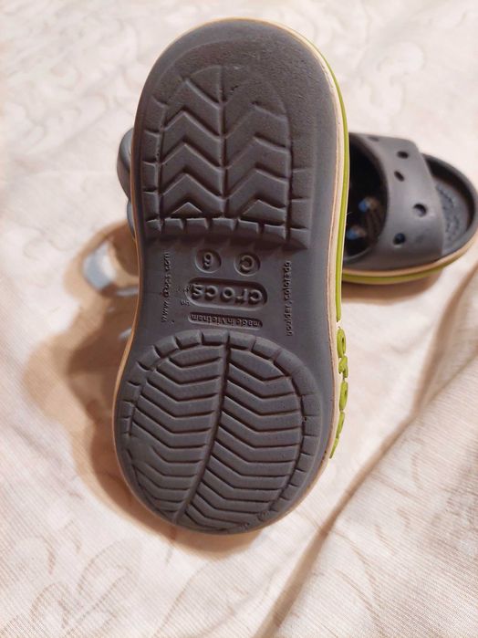 Crocs чехли и сандали