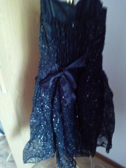 Rochie de catifea și de voal