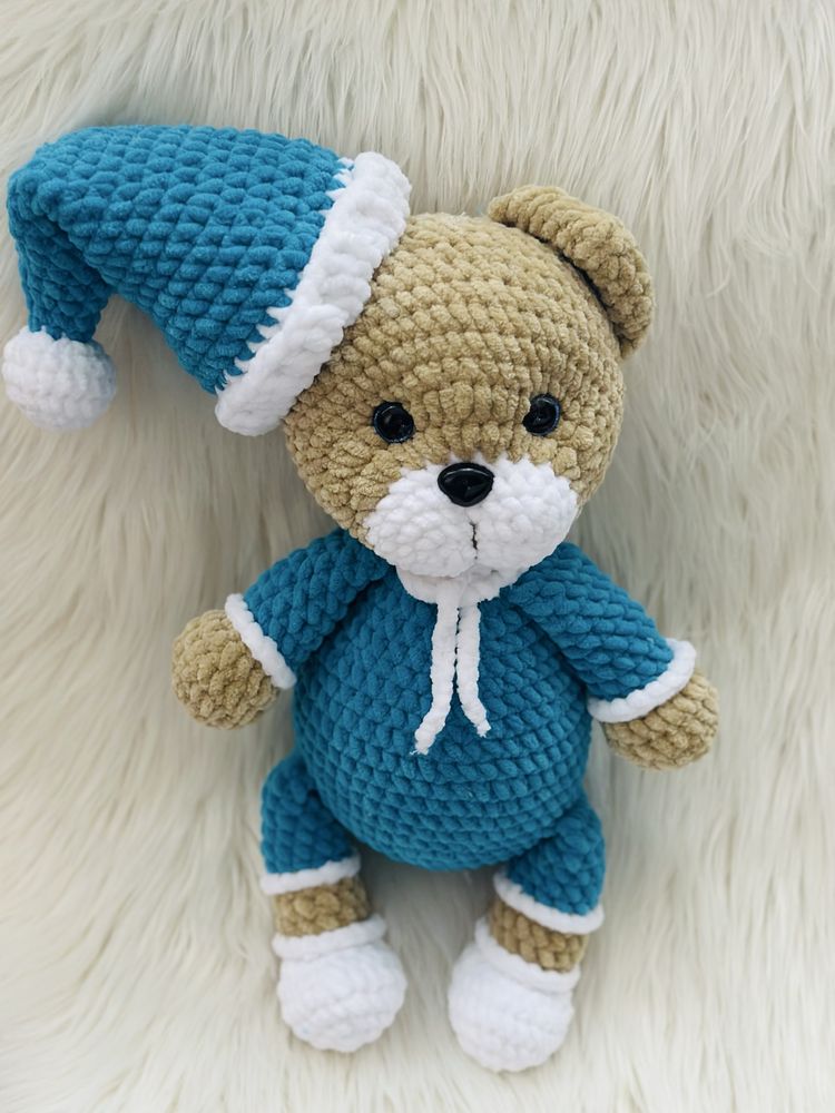 Ръчно плетени играчки