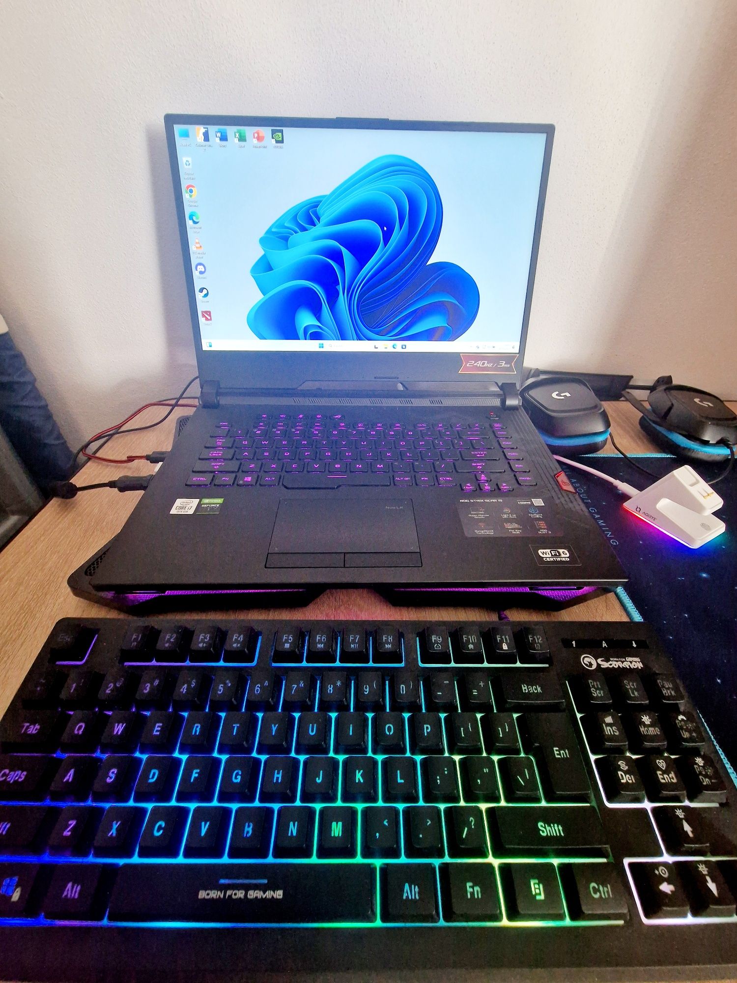 Asus Rog Strix Scar 15