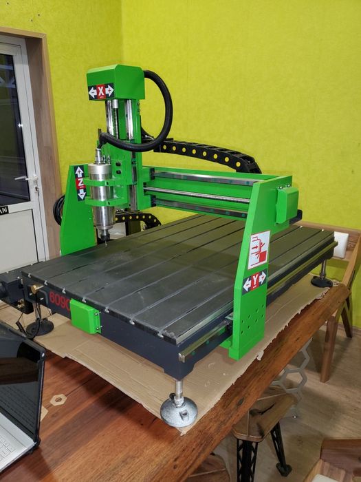 Прецизен CNC рутер 600/900