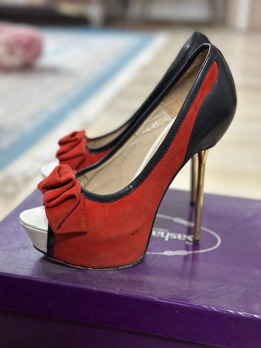 Лабутены самое то на корпоратив 36р 5000к 8 7 7 5 2 0 2 2 2 8 2