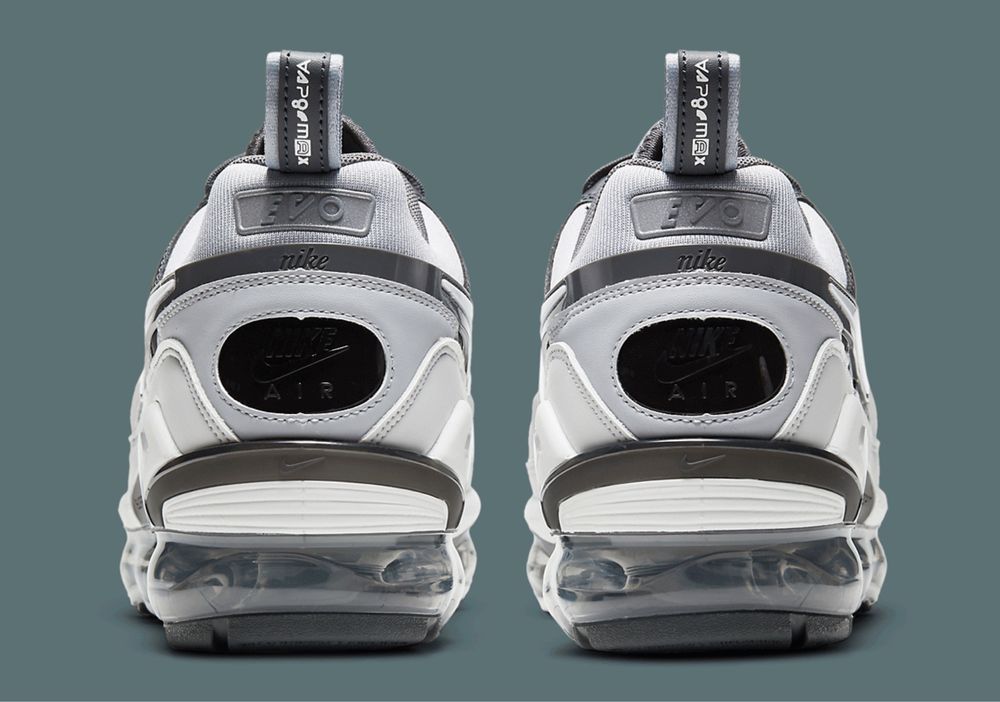 NIKE VAPORMAX EVO 40,41,42,43,44,45
