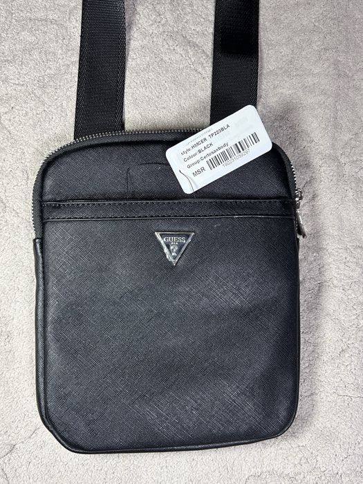 барсетка GUESS.  .