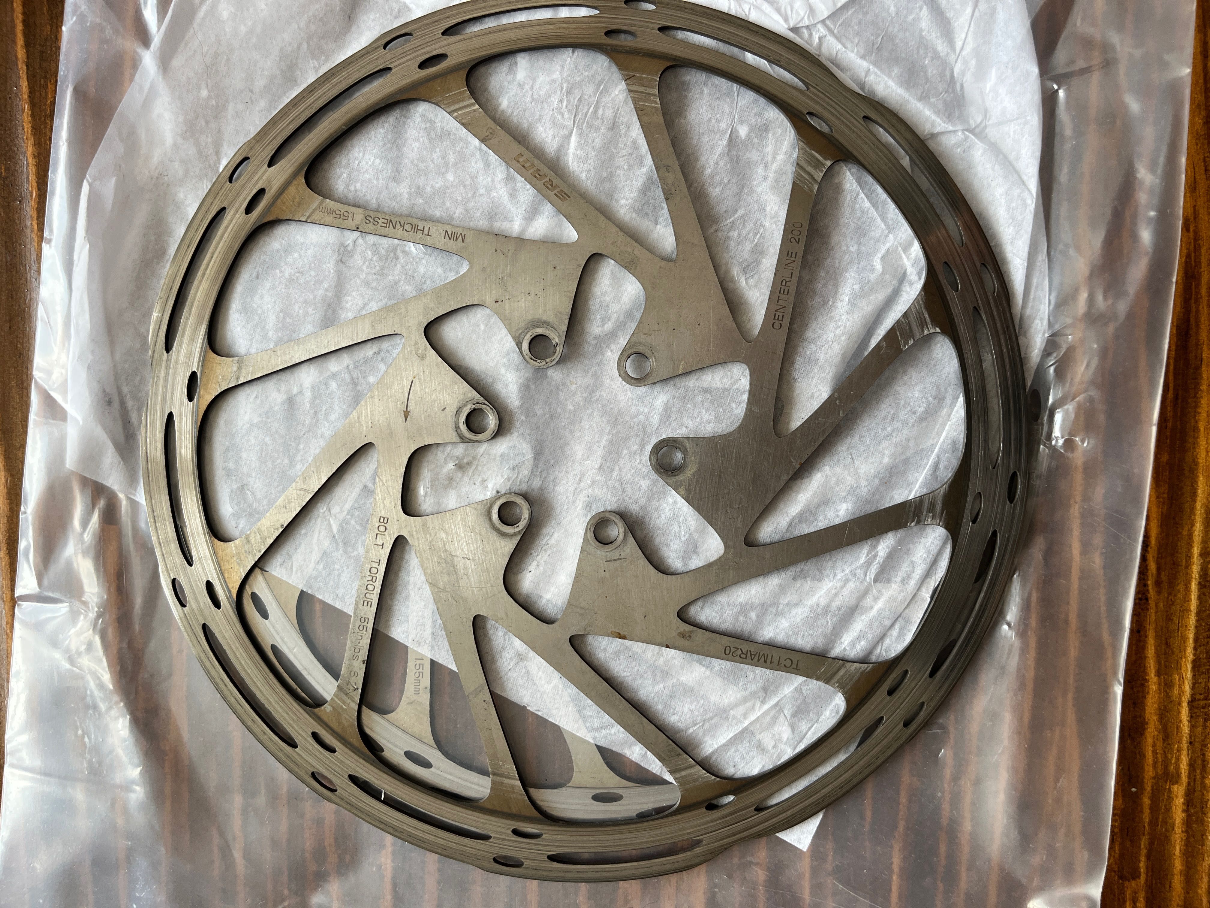 Спирачки Sram Code R + 2 ротора 200мм