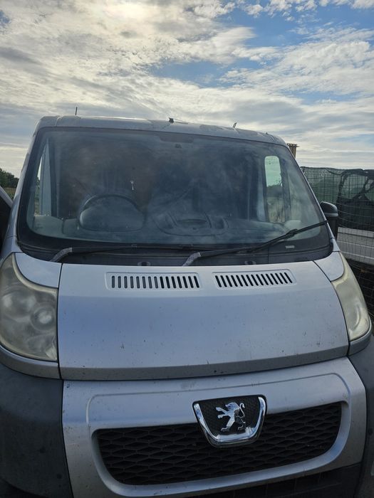 Motor Peugeot Boxer 2.2 E4 se poate porni este pe masina