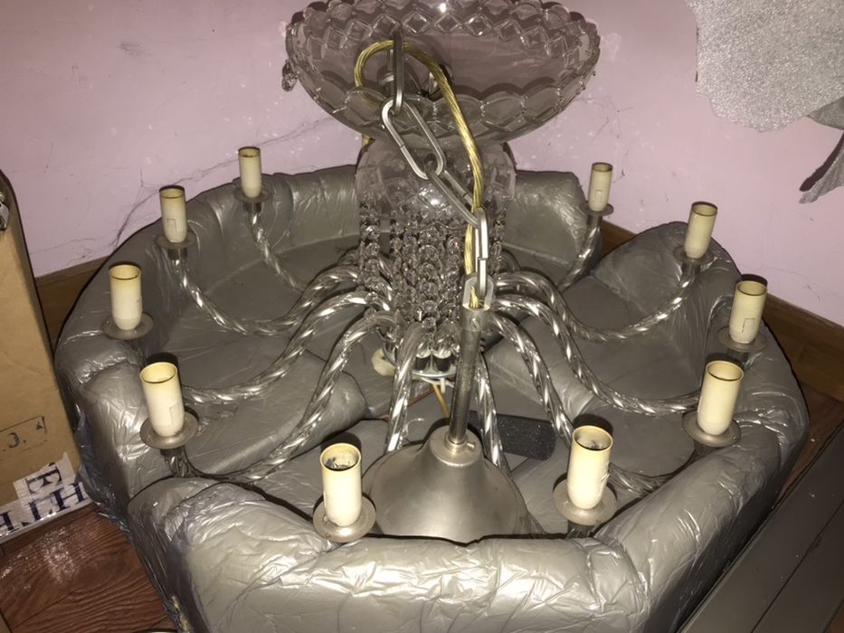Хрустальная люстра на запасные детали
