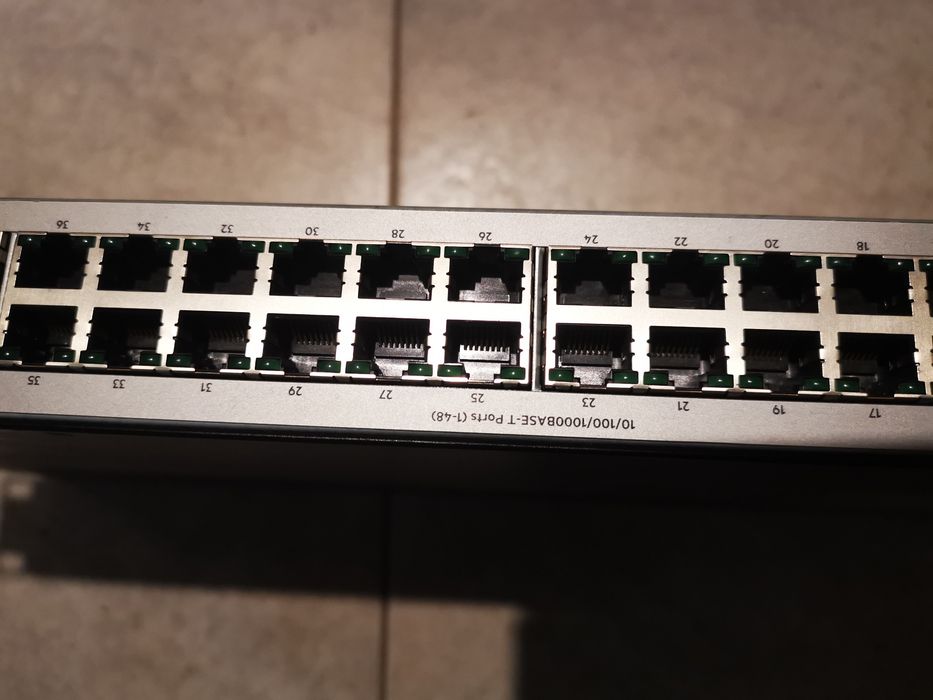 Switch 48 porturi HP OfficeConnect 1920S JL382A