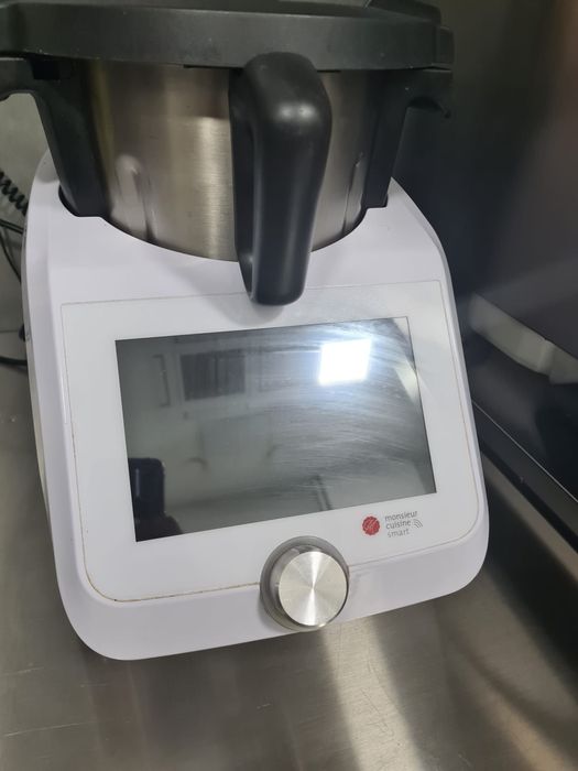 Mobilier aparatură bucatarie restaurant pizzerie