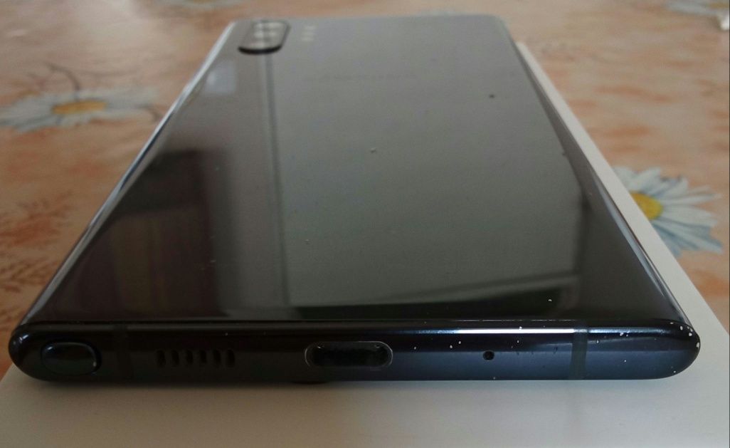 Samsung galaxy note 10 plus 256 GB памет и RAM памет 12GB