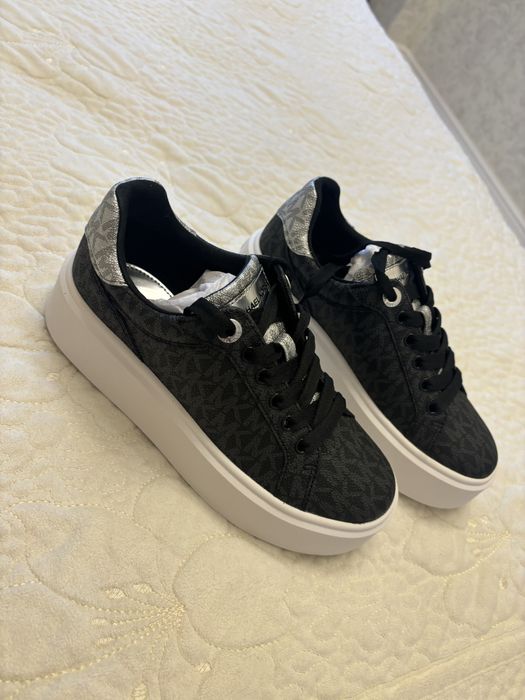 Кеды женские (новые)