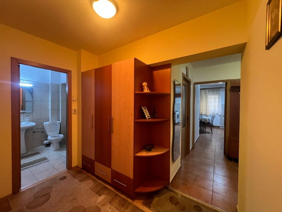 PF inchiriez apartament 3 camere