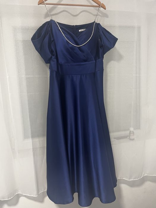 Rochie albastra evenimente