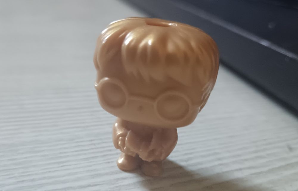 Figurina gold harrypotter