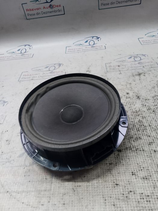 boxa stanga spate volkswagen passat cc 2011