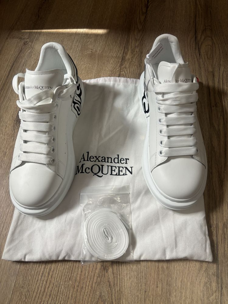 Adidasi Alexander McQueen premium