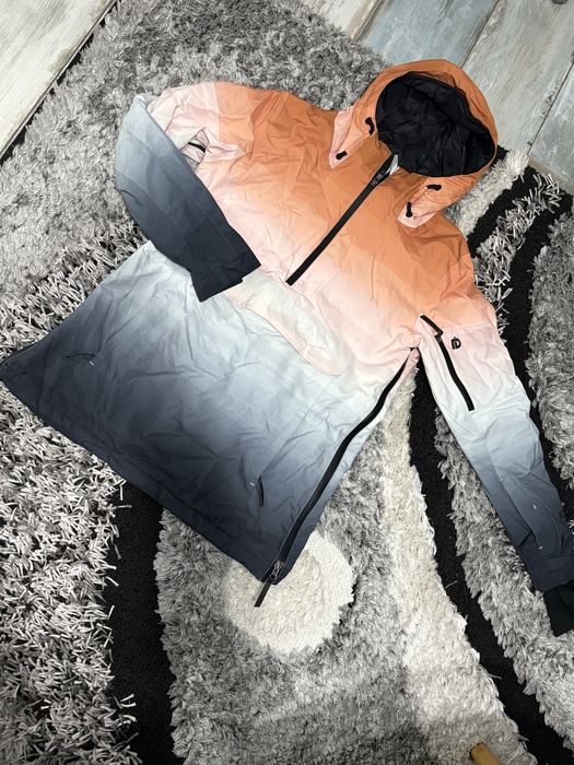 Geaca de ski tip hanorac, Fungdango