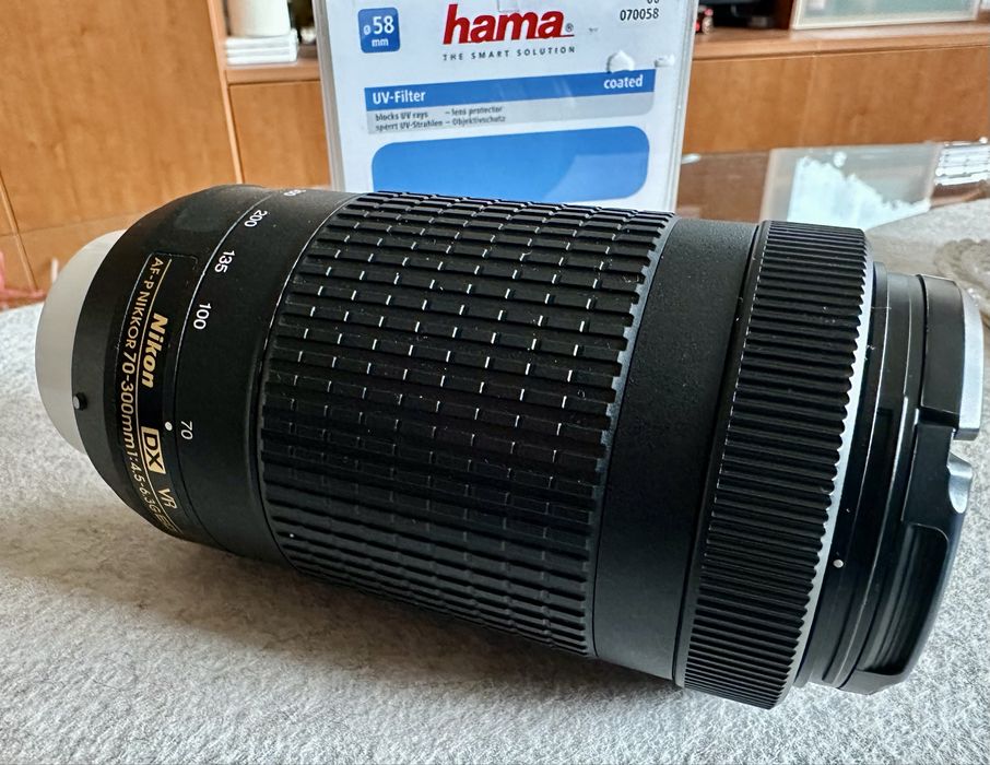 Nikon D3400 плюс два обектива