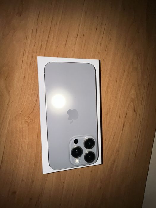 Iphone 15 pro 256 gb natural titanium