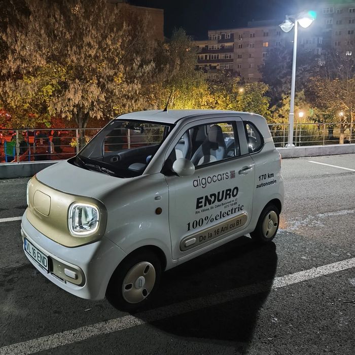 Aigo M1 Dealer autorizat - AIGO M1 / GARANTIE / ELECTRIC / DE LA 16 ANI / LED