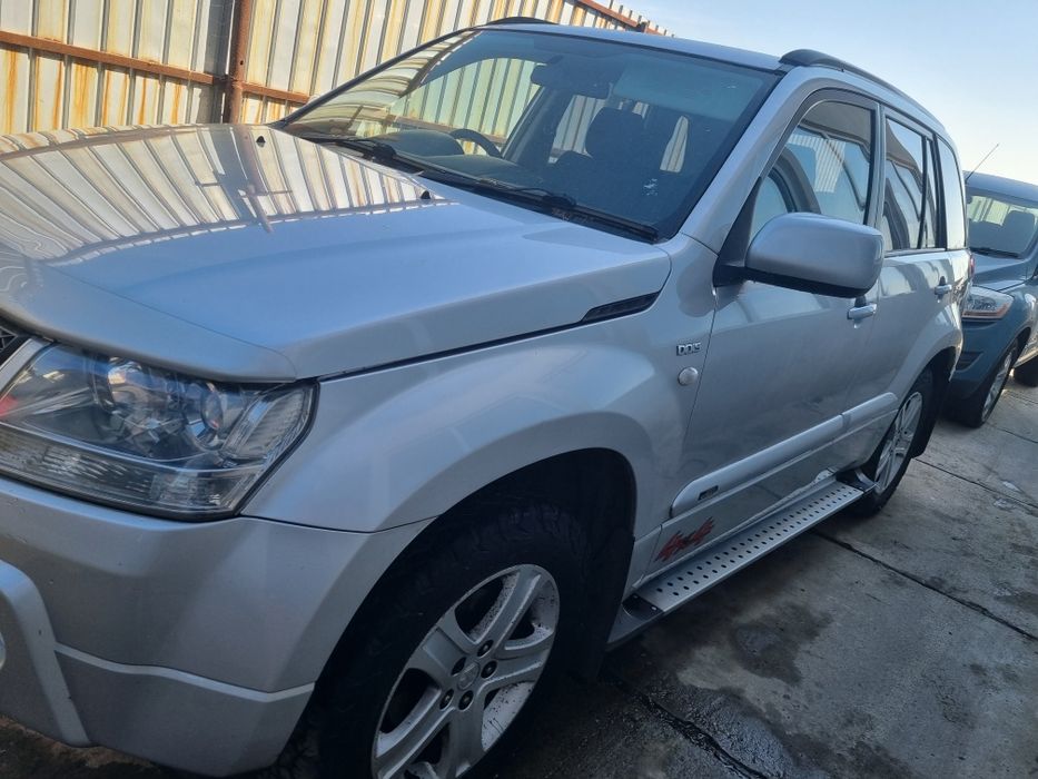Aripi, aripă stânga, dreapta Suzuki Grand Vitara