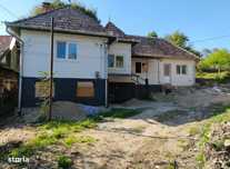 Casa de vanzare, 2 camere, 60 mp, zona Iara
