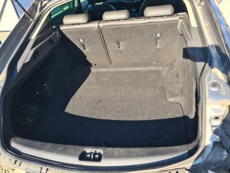 Polita portbagaj hatchback Opel Insignia B