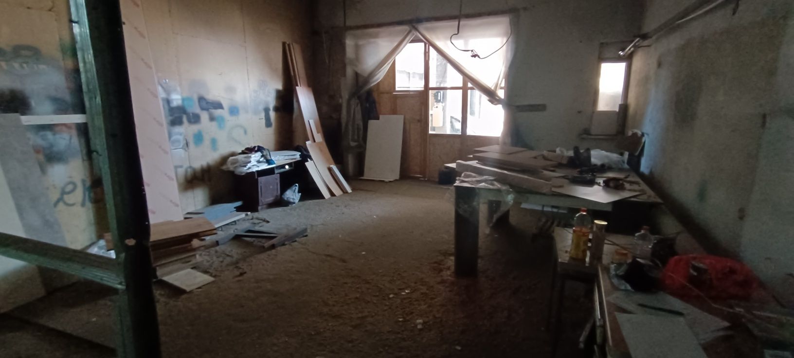 Автоподъемник и другие помещения в аренду