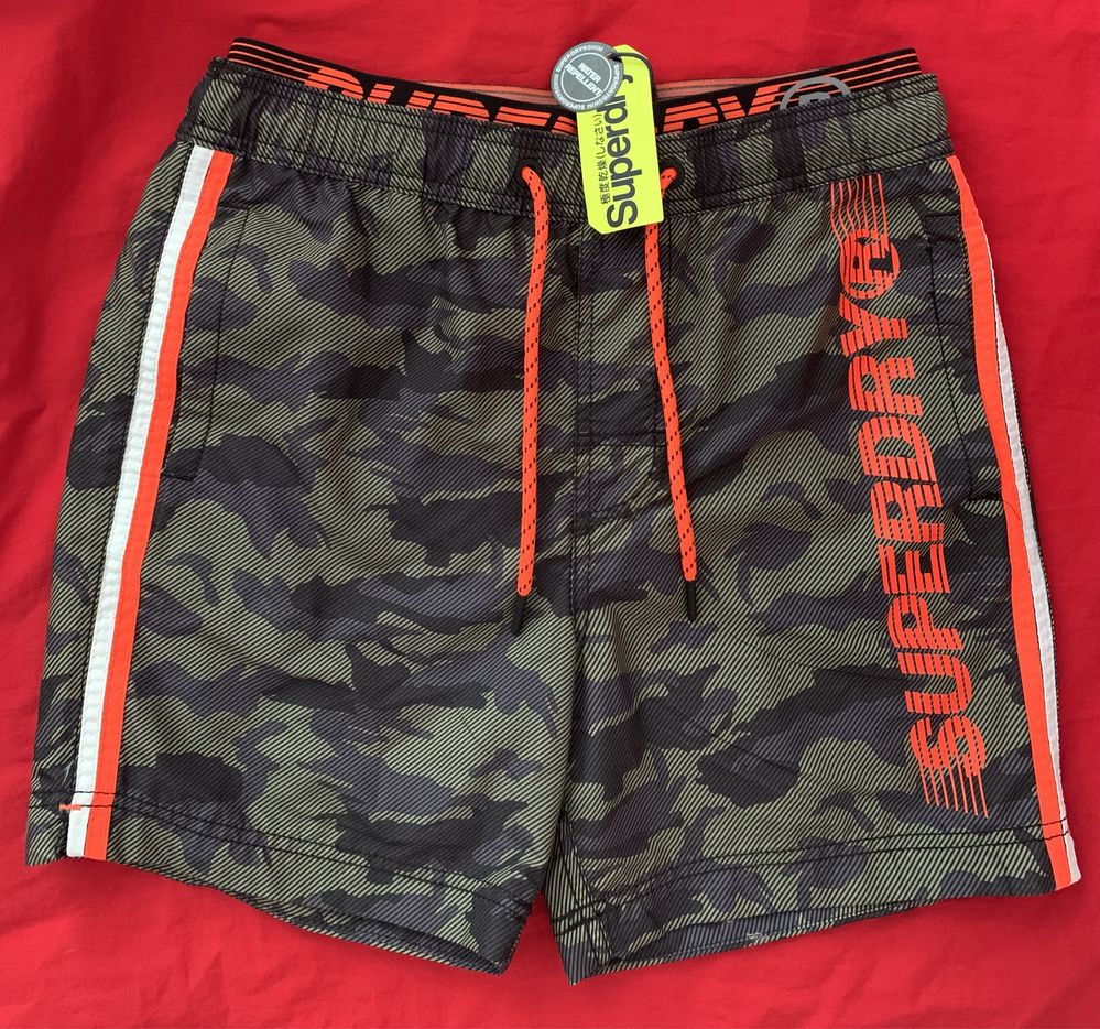 Superdry pantaloni scurti volei si inot