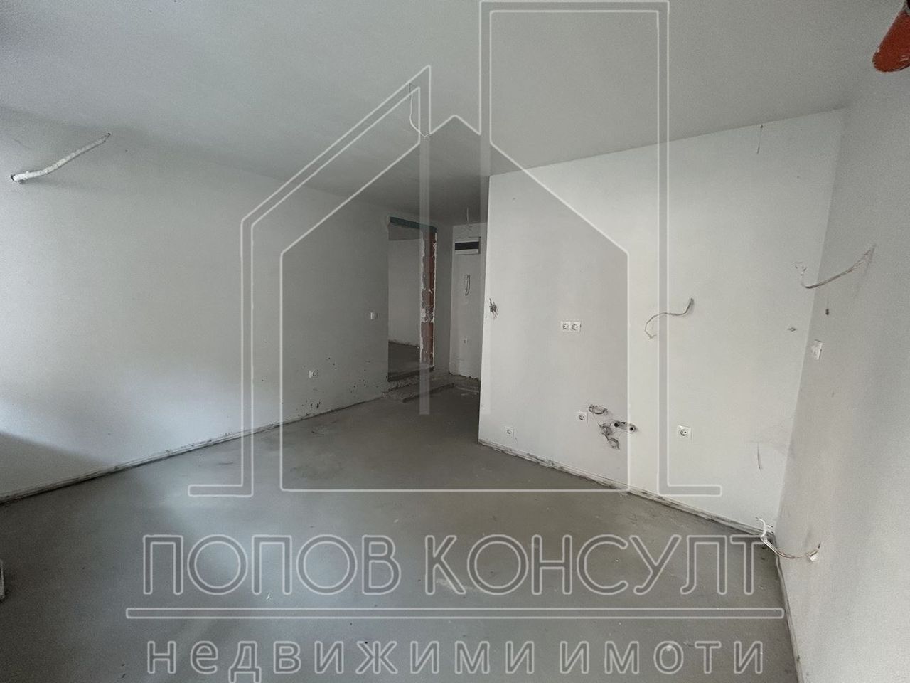Продава се Двустаен апартамент в Пловдив, Кючук Париж - 72 кв.м за 1375 €/кв.м - Снимка #1