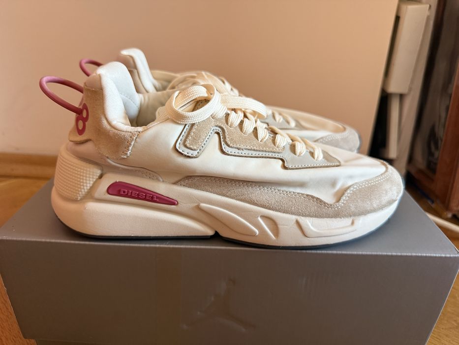 Diesel sneakers - маратонки 38 размер